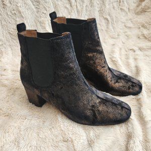 REPORT metallic black / bronze heeled boots